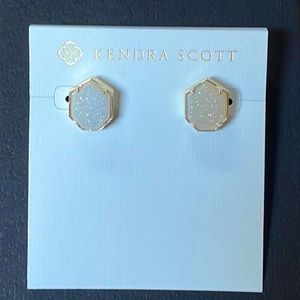 Kendra Scott earrings white